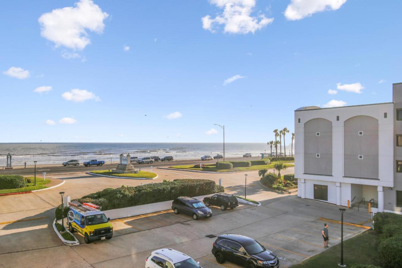 Casa Del Mar Galveston By Vtrips Apartment Bagian luar foto