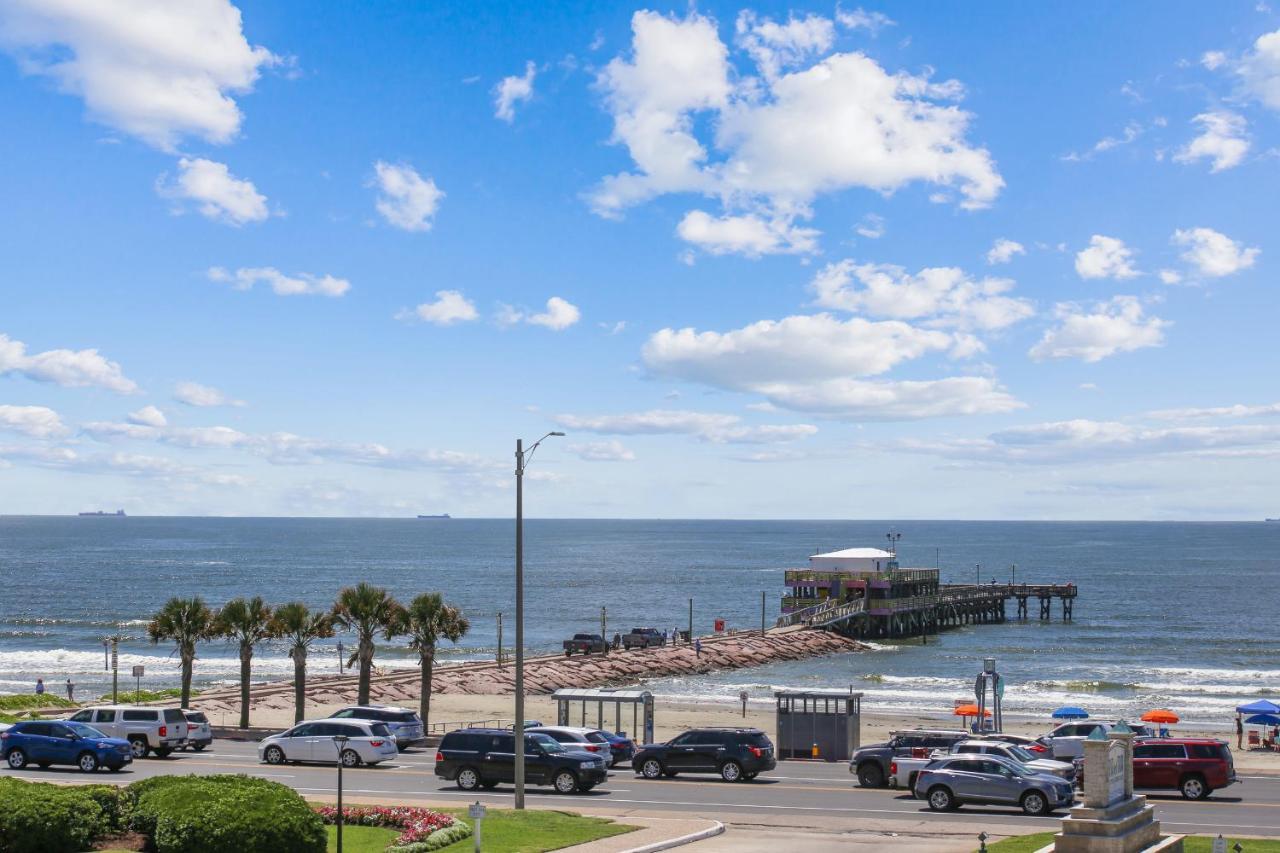 Casa Del Mar Galveston By Vtrips Apartment Bagian luar foto